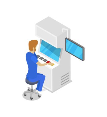 Operatör konsol üretim hattı izometrik 3D simgesi. Endüstriyel ürün üretimi, işçilerin üretim süreci ile mekanik taşıyıcı, montaj hattı vektör illüstrasyonu.