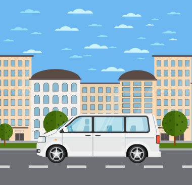 Şehir manzarasında modern aile minivanı