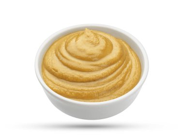 Beyaz arkaplanda izole edilmiş hardal