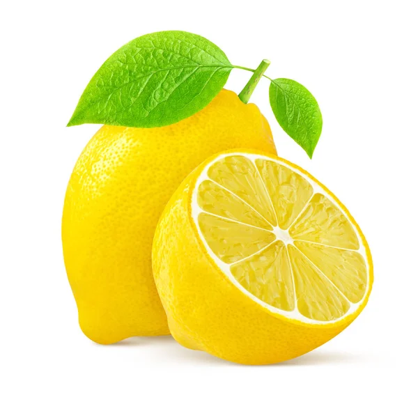 Лимон с листьями на белом фоне — стоковое фото