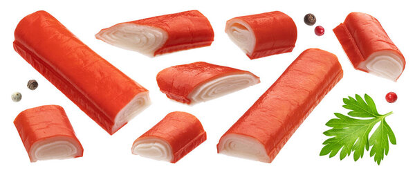 Крабовые палочки изолированы на белом фоне