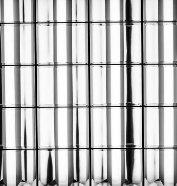 Floresan lambalar arka kapatmak