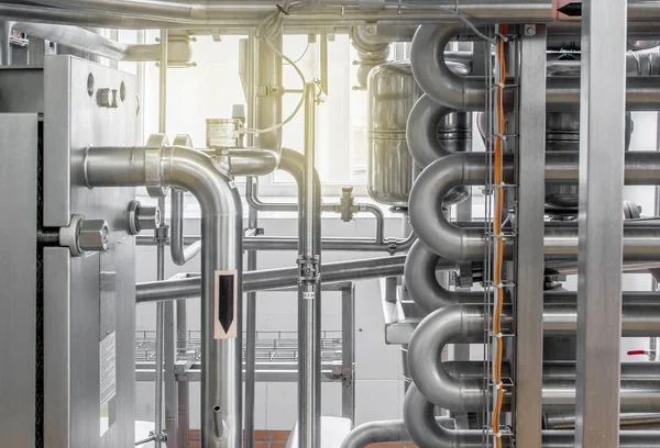 Paslanmaz Çelik Boru Fabrikası. İnşaat Gıda produ üzerinde