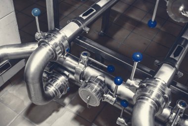 metal borular paslanmaz çelik fabrikasında yapılan vanaları