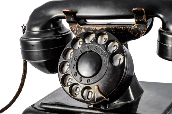 Дисковий набір старого старовинного чорного телефону крупним планом — стокове фото