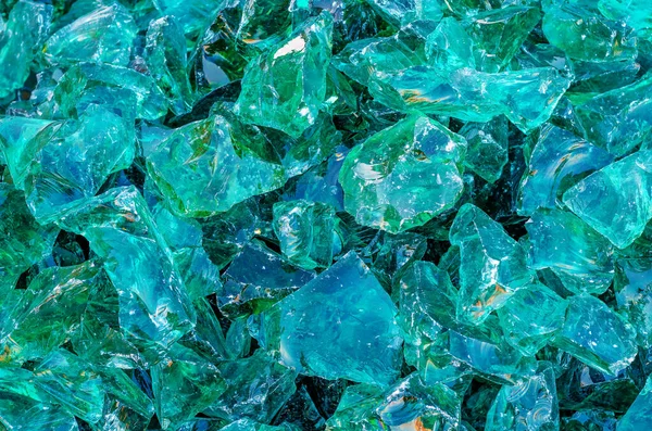 Green Colors Landscaped Garden Large Broken Glass Stones — Stock Photo, Image