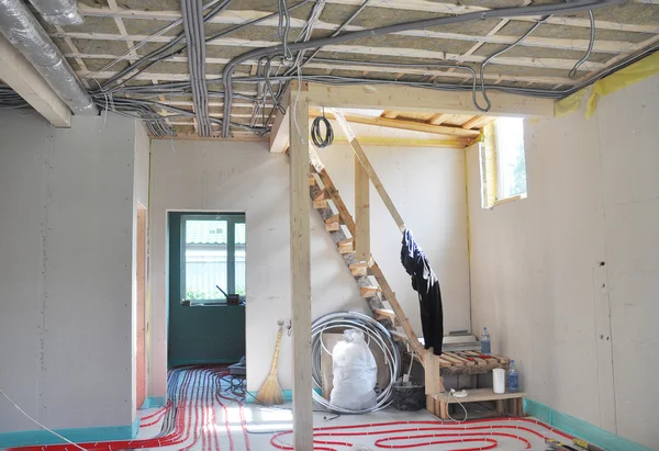 Water floor heating system, interior walls insulation and soundproofing. Interior Room Construction. — ストック写真