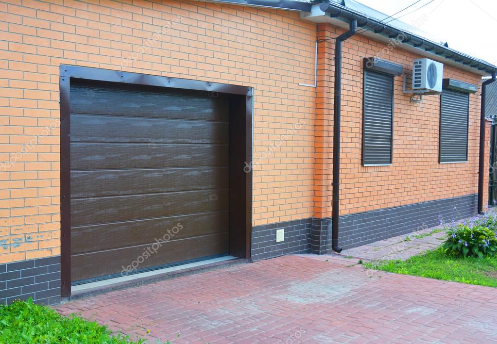 Haus-Garagentor mit Lüftung, Klimaanlage, Regen-Rinne-Pipeline-System