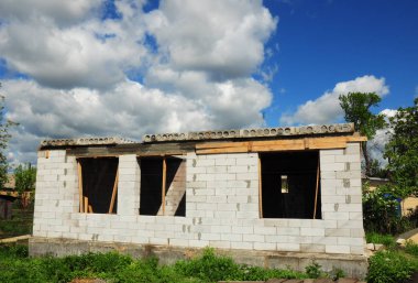 Autoclaved ile bitmemiş ev beton bloklar, beyaz bloklar duvar gazlı. 