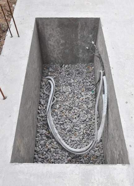 Närbild Vatten Borrhål Redo Att Installera Vattenförsörjning Utrustning — Stockfoto