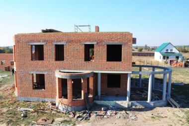 Konservatuar için sütun ve beton çerçeve ile inşaat yapı konut tuğla ev.