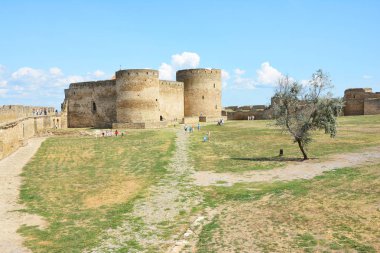 Bilgorod-Dnistrovsky, Ukrayna - 30 Ekim 2019: Bilhorod-Dnistrovskyi Kalesi veya Akkerman Kalesi Xiii-Xiv 'in Ukrayna' daki yüzyıllara ait mimari anıtı.