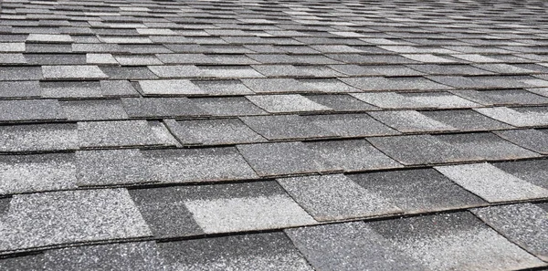 Asphalt Shingles Panoramic Photo. House rooftop asphalt roofing shingles textured background. — Stock Photo, Image