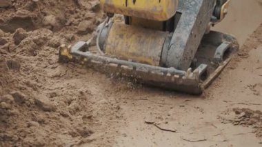 Slowmotion çalışma gazoline sarı plaka Kompaktör kalınlaşma kum yüzeyi