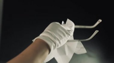 Kadın optimetritian makine ölçme yuvarlak objektif koymak