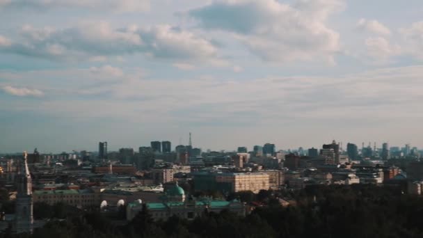 Malowniczy widok panoramiczny Moskwy na letni dzień — Wideo stockowe