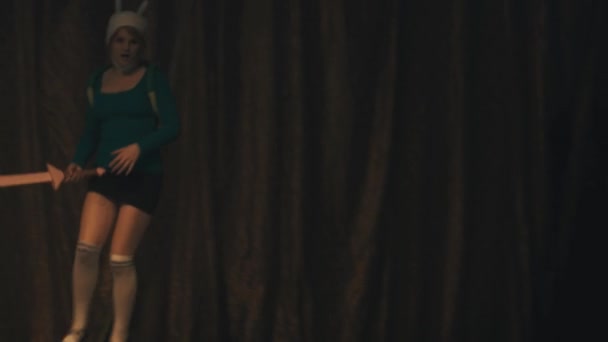 САЙНТ-ПЕТЕРБУРГ, РОССИЯ - 20 МАЯ 2017: Девушка-космонавт демонстрирует костюм персонажа приключенческого времени на сцене фестиваля — стоковое видео