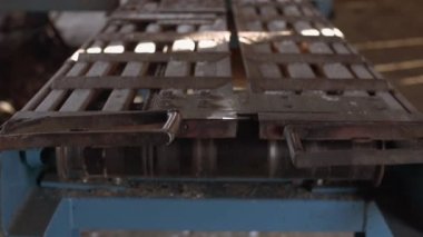 Tezgah, kereste, kereste kesme marangoz çalışır