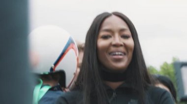 Naomi Campbell sadaka Maraton çalıştıran bağırıyor