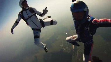 Gökteki paraşütçü serbest dans. Aşırı spor. Adrenalin. Yüksekliği. Uçuş.