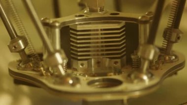 Otomatik elektrik üretim cihazının çalışma süreci.