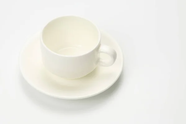 Pusta biała kawa kubek na białym tle — Zdjęcie stockowe