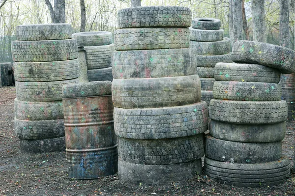 Paintball için eski otomobil lastikleri