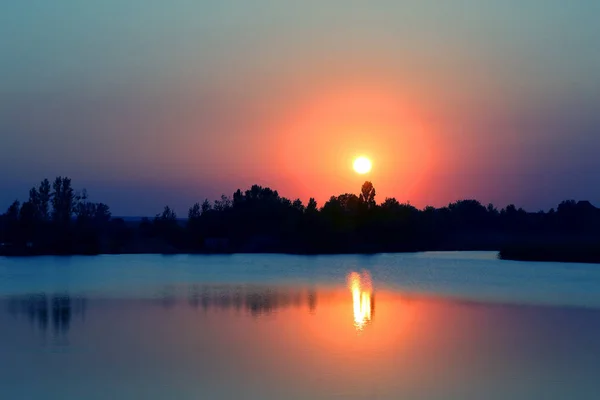 Sunset on the pond lake — Stock Photo, Image