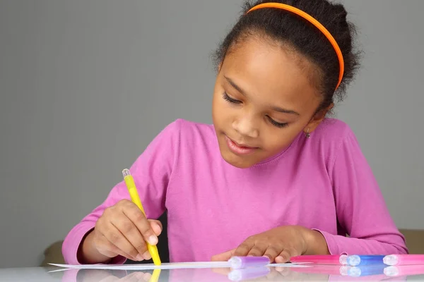 Girl Draws Yellow Pencil White Paper — Stock Photo, Image