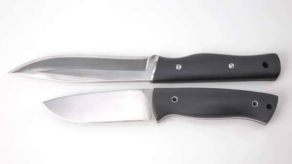 Knives for camping and hunting on a white background. cutting to — Stock Photo, Image