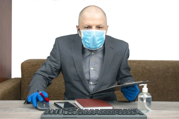 Empresário Sucesso Trabalha Home Office Durante Quarentena Coronavírus Freelancer Trabalho — Fotografia de Stock