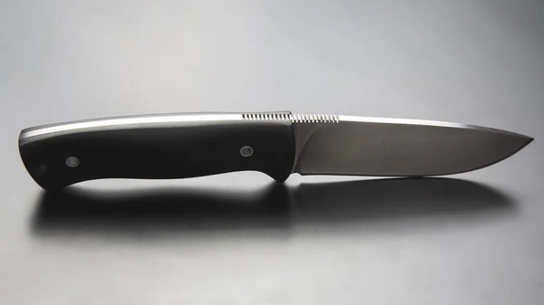 Coltello Con Manico Nero Micarta — Foto Stock