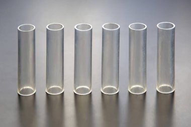 Farklı sanayiler için plastik şeffaf tüpler