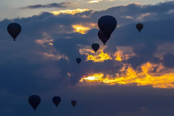 Many Passenger Balloons Fly Background Dawn Clouds — Stock Photo, Image