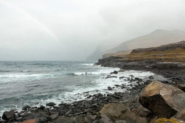 Meeressturm auf Färöer-Inseln — Stockfoto