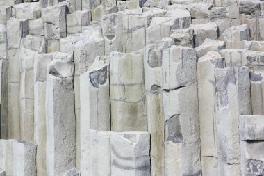 İzlanda 'da bazalt kolon oluşumu. Arkaplan 