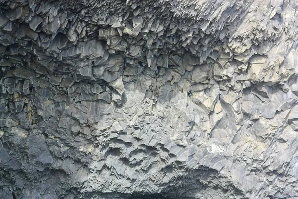 La struttura della grotta di basalto in Islanda primo piano — Foto Stock