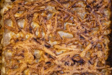 Hazır İtalyan lazanyası formunda. Lezzetli, ev yapımı yemekler.