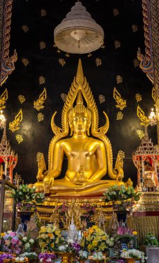 Altın Buddha, Phra Buda Chinnarat, Bangkok, Tayland
