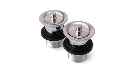 Krom paslanmaz gümüş döşemeler beyaz bir sırt deliğinde izole edilmiş.