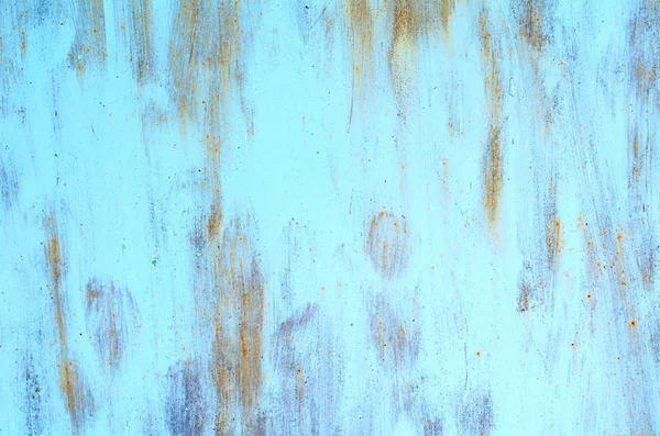 페인트와 녹의 층을 가진 초라한 철 배경 — 스톡 사진
