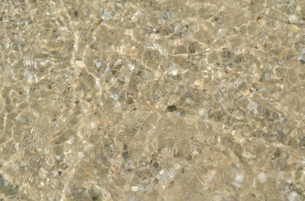 Ondas Água Cristalina Mar Cintilantes Sol Meio Dia Água Ondulada — Fotografia de Stock
