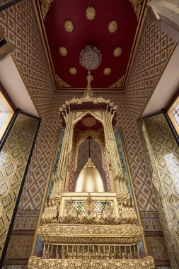 Buda'nın emanetler üstüne loha Prasat, Wat Ratchanadda görüntülenen