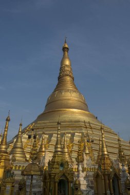shwedagon pagoda, yangon, myanmar