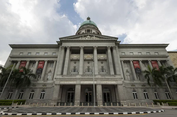 SINGAPORE, SINGAPORE - DEC 25, 2017: National Gallery Singapore, ex-Supremo Tribunal de Singapura — Fotografia de Stock