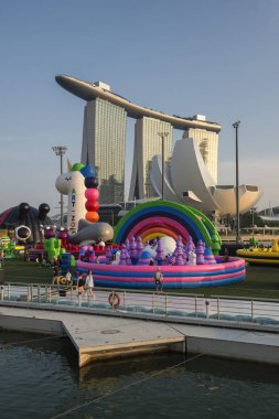 Singapur - Singapur - 15 Mar 2018: Sanat-Hayvanat Bahçesi şişme Park 2018, Marina Bay Singapur