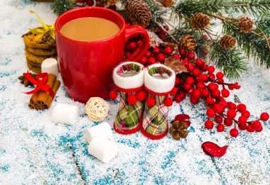 Kahve fincanı ile Noel tatil arka plan