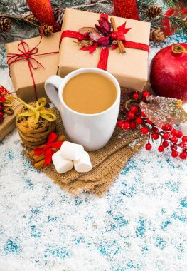 Kahve fincanı ile Noel tatil arka plan