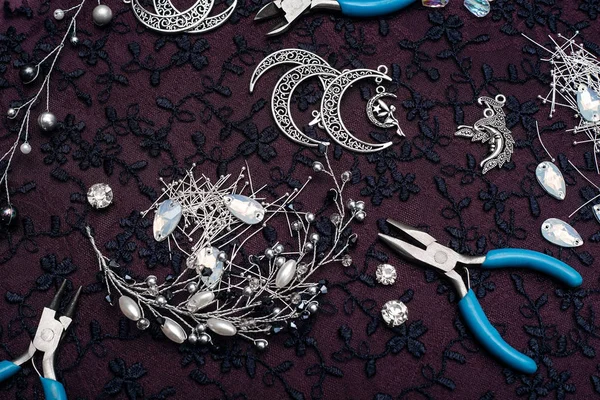 Herramientas creativas para el diseño de moda y creación de joyas — Foto de Stock