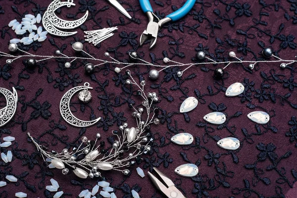 Herramientas creativas para el diseño de moda y creación de joyas —  Fotos de Stock